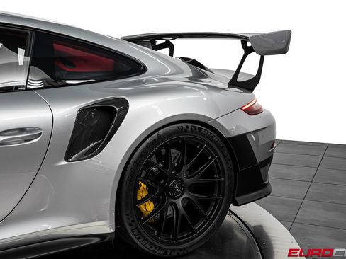 Used 2019 Porsche 911 GT2 RS RWD image 23