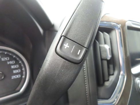 Used 2022 Chevrolet Silverado 1500 High Country w/ Technology Package image 51