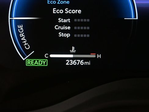 Used 2025 Toyota Sienna Limited AWD/4WD image 27