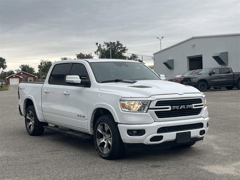 Used 2022 RAM 1500 Laramie w/ Sport Appearance Package image 7