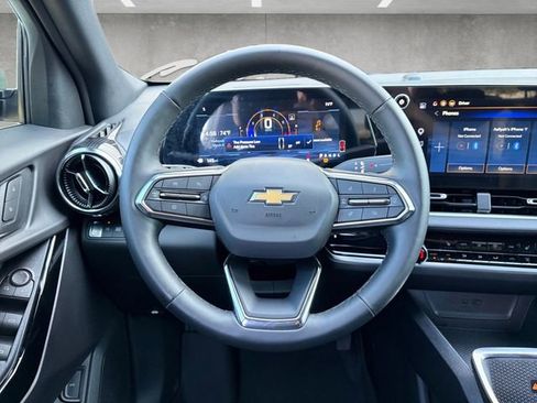 Certified 2026 Chevrolet Equinox LT w/ Convenience Package II image 21