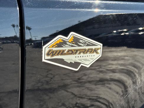 Certified 2023 Ford Bronco Wildtrak image 8