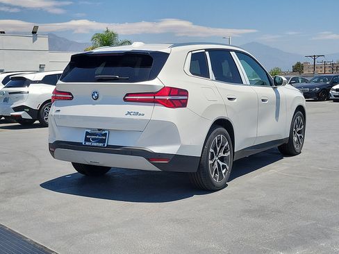 New 2026 BMW X3 xDrive30i w/ Premium Package AWD/4WD image 3