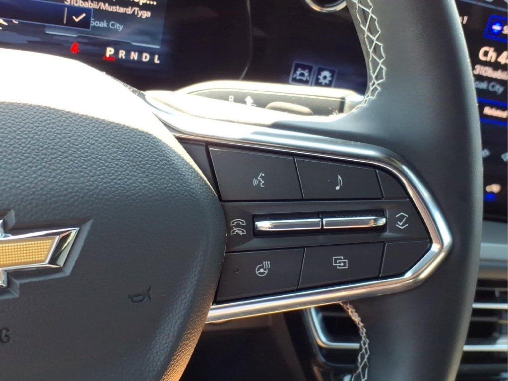 Certified 2025 Chevrolet Traverse LT FWD image 7