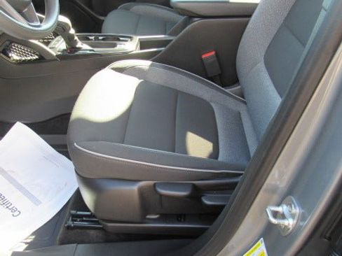 Certified 2025 Chevrolet TrailBlazer LT FWD image 16
