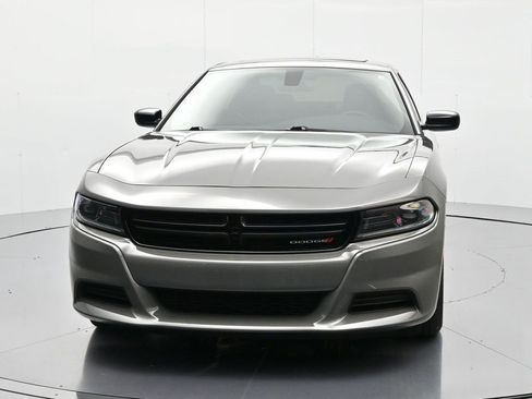 Used 2023 Dodge Charger SXT image 2