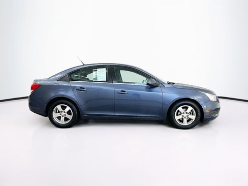 Used 2013 Chevrolet Cruze LT FWD image 10