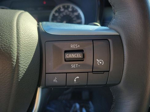 Certified 2025 INFINITI QX60 Pure image 11