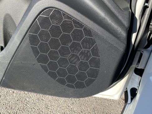 Used 2024 Subaru Crosstrek 2.0i Premium image 29