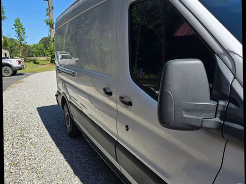 Used 2016 Ford Transit 150 148 Medium Roof RWD image 4