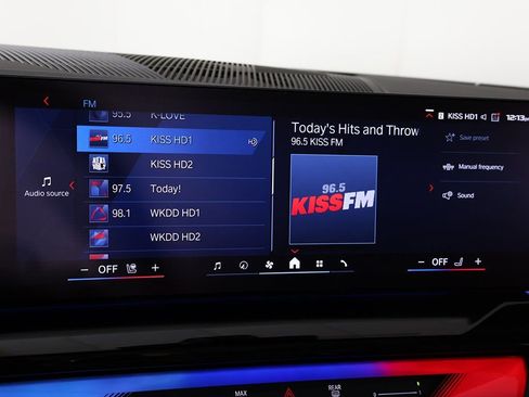 Used 2025 BMW M5 Touring AWD/4WD image 52