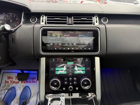 Used 2018 Land Rover Range Rover Supercharged image 14
