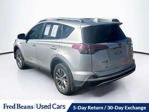 Used 2016 Toyota RAV4 XLE w/ Convenience Package AWD/4WD image 7