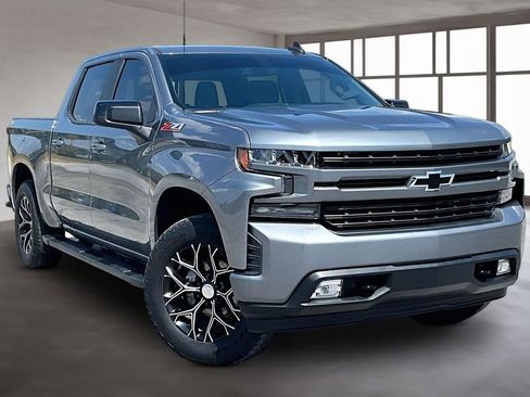 Used 2020 Chevrolet Silverado 1500 RST AWD/4WD image 3