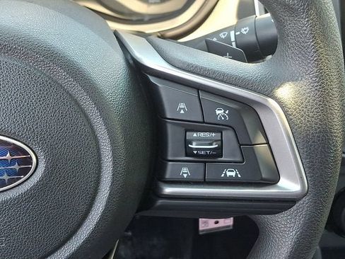 Used 2018 Subaru Impreza 2.0i Premium AWD/4WD image 23