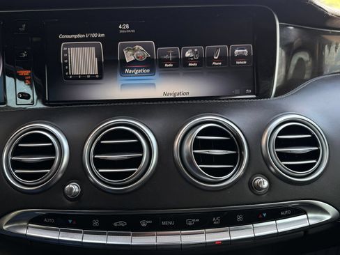 Used 2017 Mercedes-Benz S 550 Cabriolet image 31