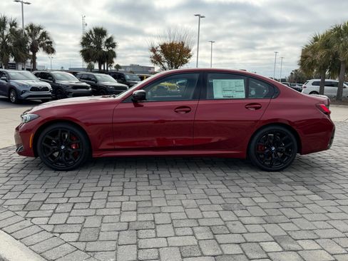 Used 2026 BMW 330i Sedan w/ M Sport Package RWD image 11