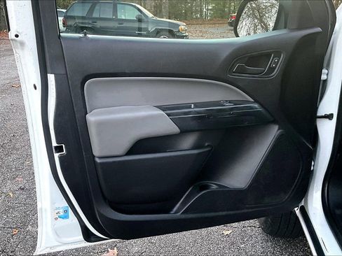 Certified 2018 Chevrolet Colorado W/T image 15