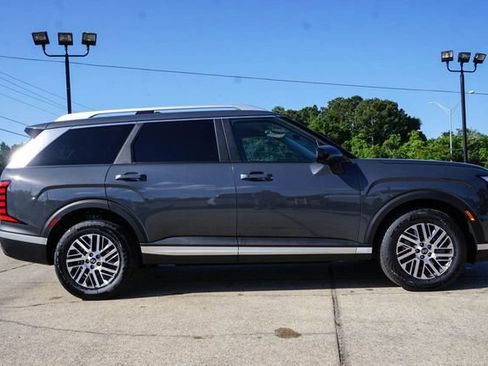 New 2026 Hyundai Palisade SEL FWD image 3