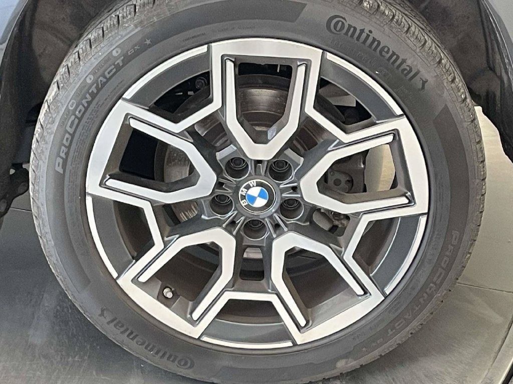 Used 2025 BMW X1 xDrive28i w/ Convenience Package AWD/4WD image 13
