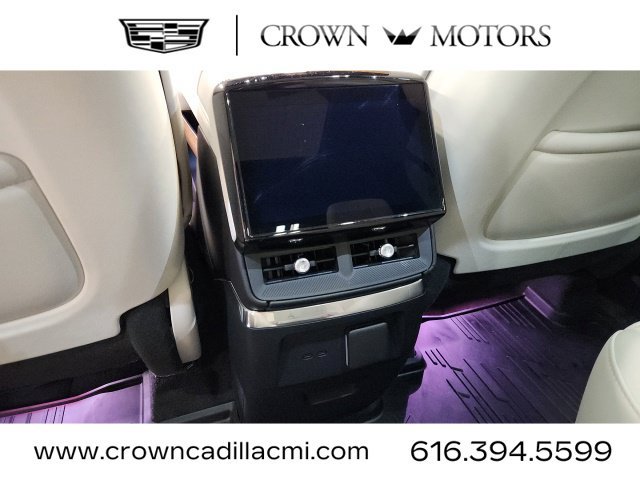 Certified 2026 Cadillac Vistiq Sport w/ LPO, Floor Liner Package AWD/4WD image 24