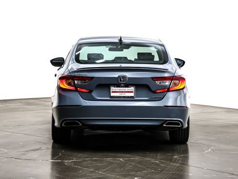 Used 2022 Honda Accord Sport image 4