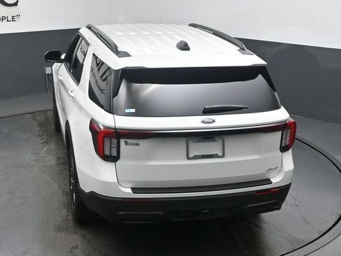 Used 2025 Ford Explorer ST-Line w/ ST-Line Street Pack AWD/4WD image 59
