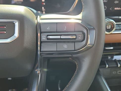 Used 2023 GMC Canyon AT4 AWD/4WD image 25