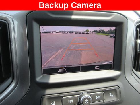 Used 2025 Chevrolet Silverado 1500 Custom Trail Boss AWD/4WD image 16