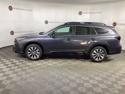 Used 2025 Subaru Outback Limited AWD/4WD image 7
