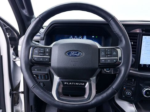 Used 2025 Ford F150 Platinum w/ FX4 Off-Road Package image 35