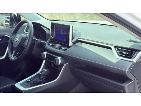 Certified 2024 Toyota RAV4 XLE Premium AWD/4WD image 32