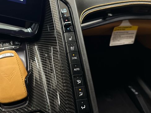 Used 2023 Chevrolet Corvette Z06 RWD image 31