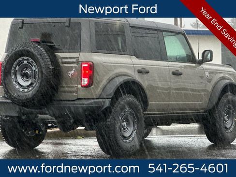 New 2025 Ford Bronco Big Bend w/ Black Diamond Package image 3