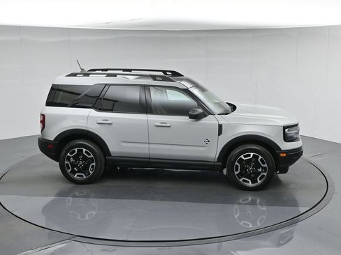 Used 2023 Ford Bronco Sport Outer Banks w/ Tech Package AWD/4WD image 57