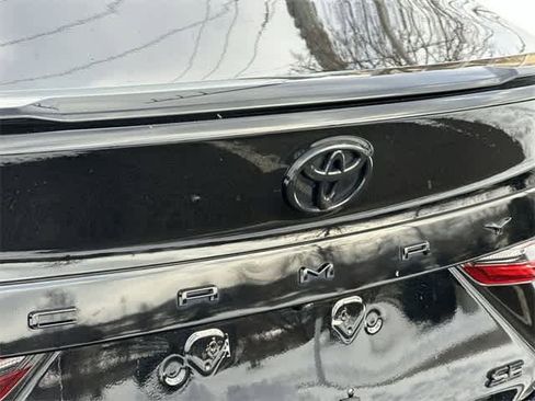 Used 2025 Toyota Camry SE image 26