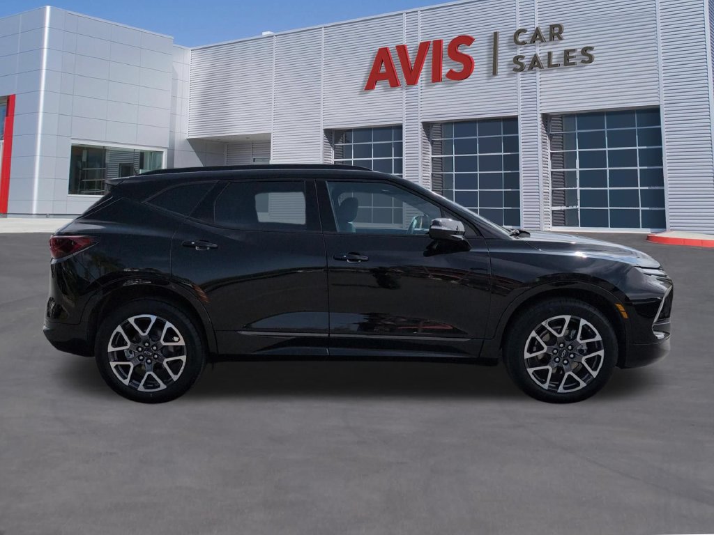 Used 2025 Chevrolet Blazer RS AWD/4WD image 5