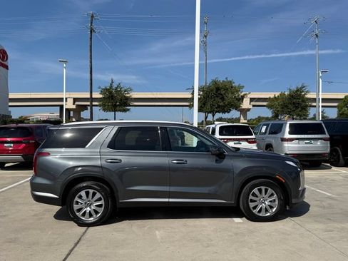 Used 2025 Hyundai Palisade SEL FWD image 7