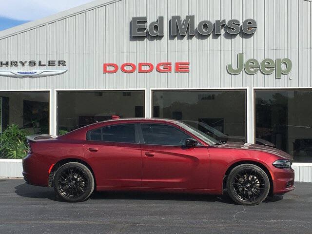 Used 2023 Dodge Charger SXT w/ Blacktop Package AWD/4WD image 2