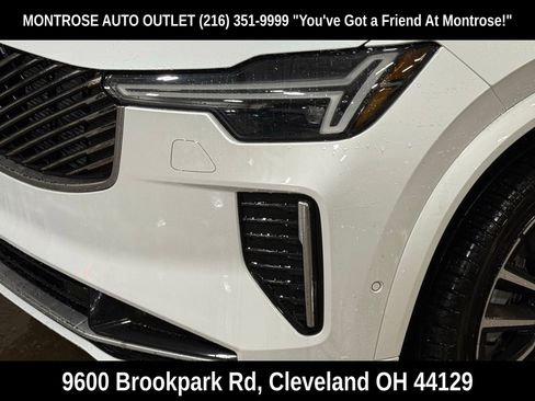 New 2026 Volvo XC90 B6 Plus w/ Protection Package Premier image 9