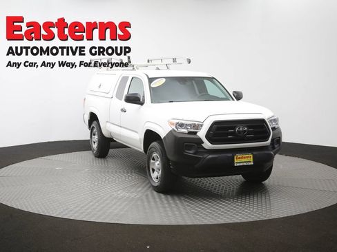 Used 2020 Toyota Tacoma SR RWD image 48