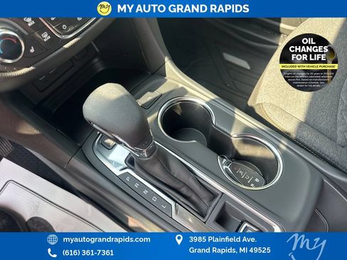 Used 2024 Chevrolet Equinox LT w/ LPO, Floor Liner Package AWD/4WD image 25