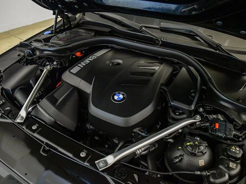 Used 2026 BMW 530i w/ Premium Package image 25