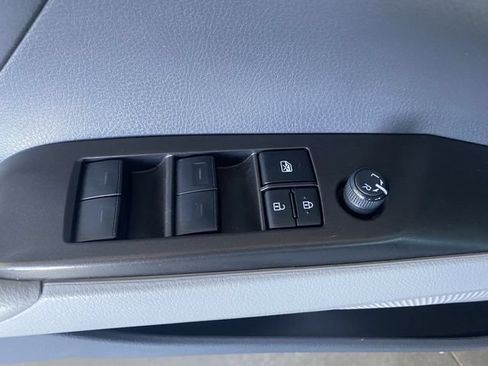 Used 2023 Toyota Camry LE FWD image 19