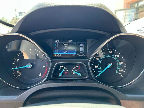 Used 2016 Ford Escape Titanium AWD/4WD image 9