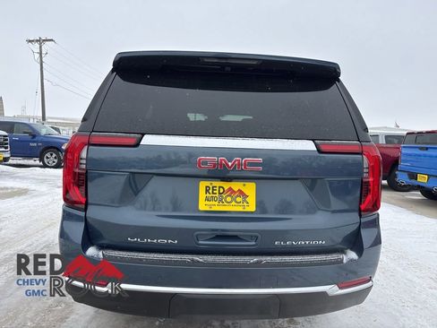 New 2026 GMC Yukon Elevation image 6