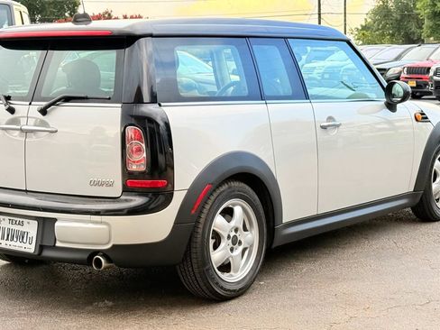 Used 2011 MINI Cooper Clubman FWD image 4
