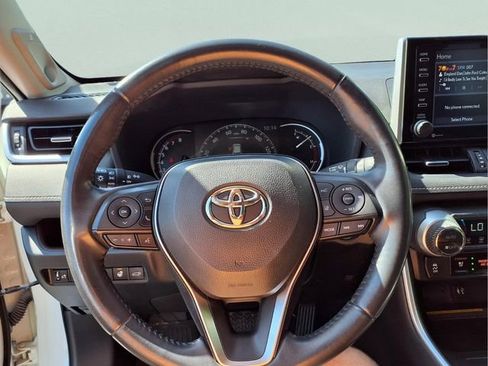 Used 2019 Toyota RAV4 Limited w/ Advanced Technology Package AWD/4WD image 24