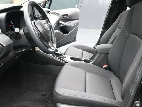 Used 2026 Toyota Corolla LE FWD image 22