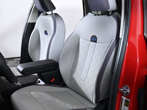 Certified 2025 MINI Cooper Countryman S AWD/4WD image 19